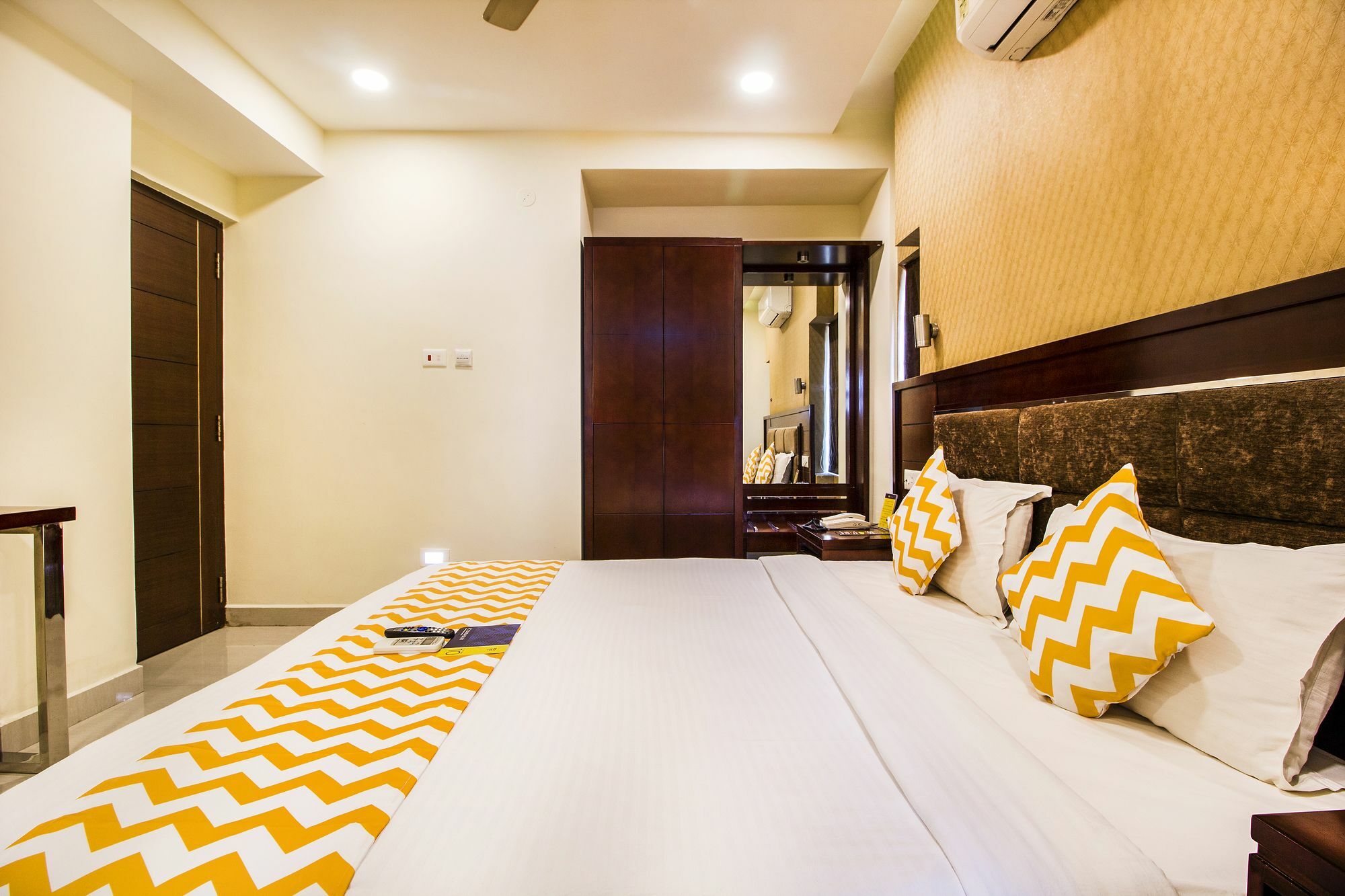 Fabhotel Alreef Residency Chennai Exteriör bild